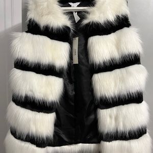 Little Marc Jacobs  black and white fake fur vest